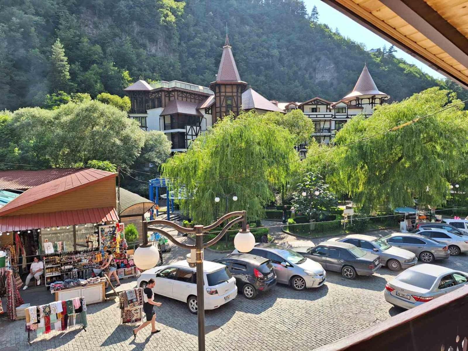 Alongside Park Borjomi Hotel Exterior foto