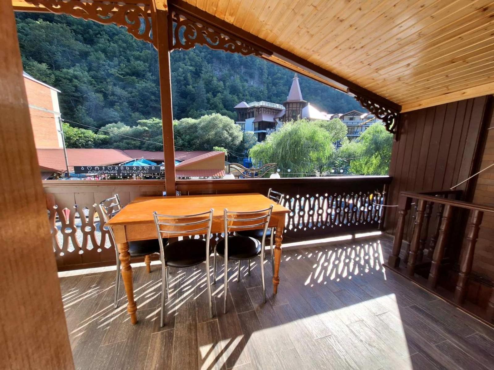 Alongside Park Borjomi Hotel Exterior foto