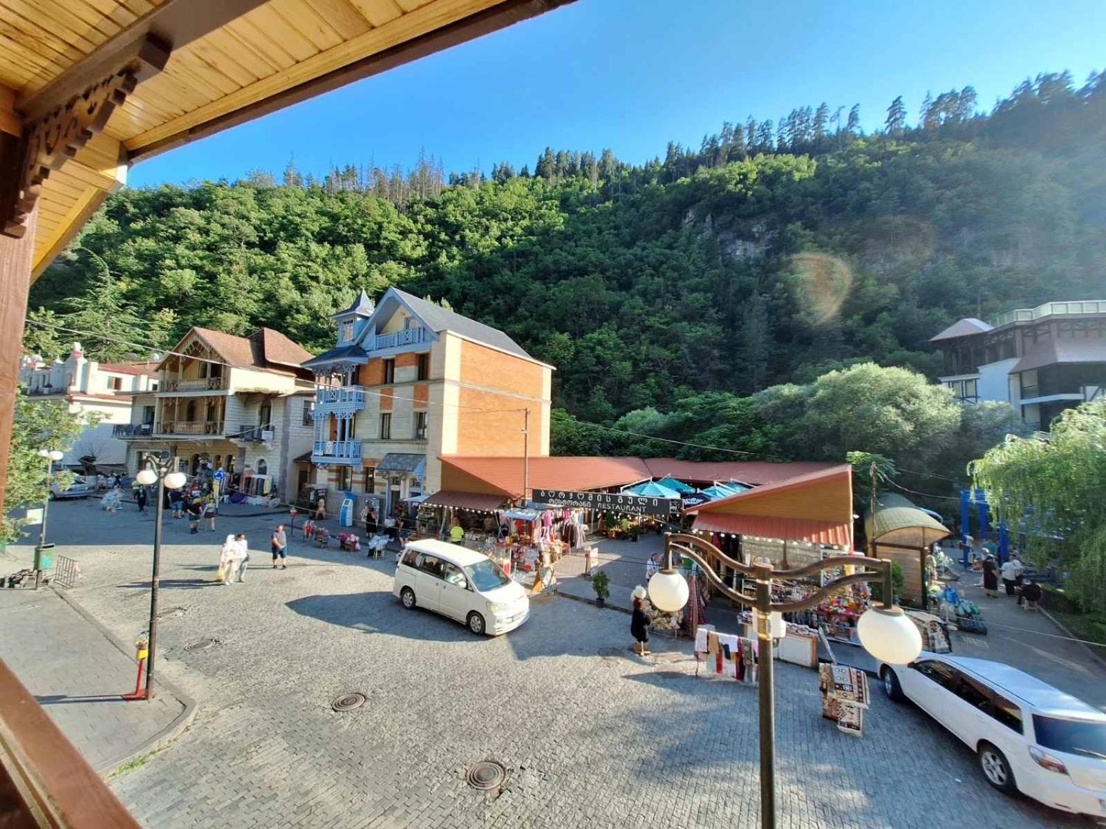 Alongside Park Borjomi Hotel Exterior foto